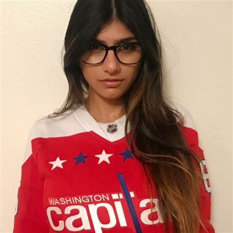 Mia Khalifa Official .